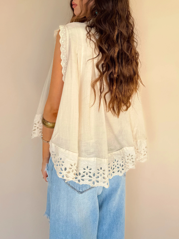 Eyelet Natural Blouse