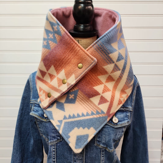 Western Cowboy Canyonlands Warm Neck Hood