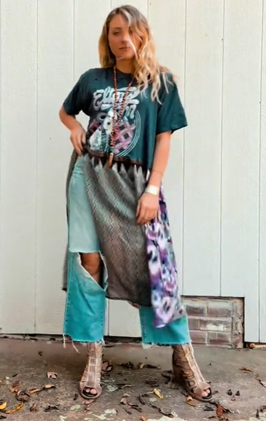 Rocketman Double Split Maxi Tee