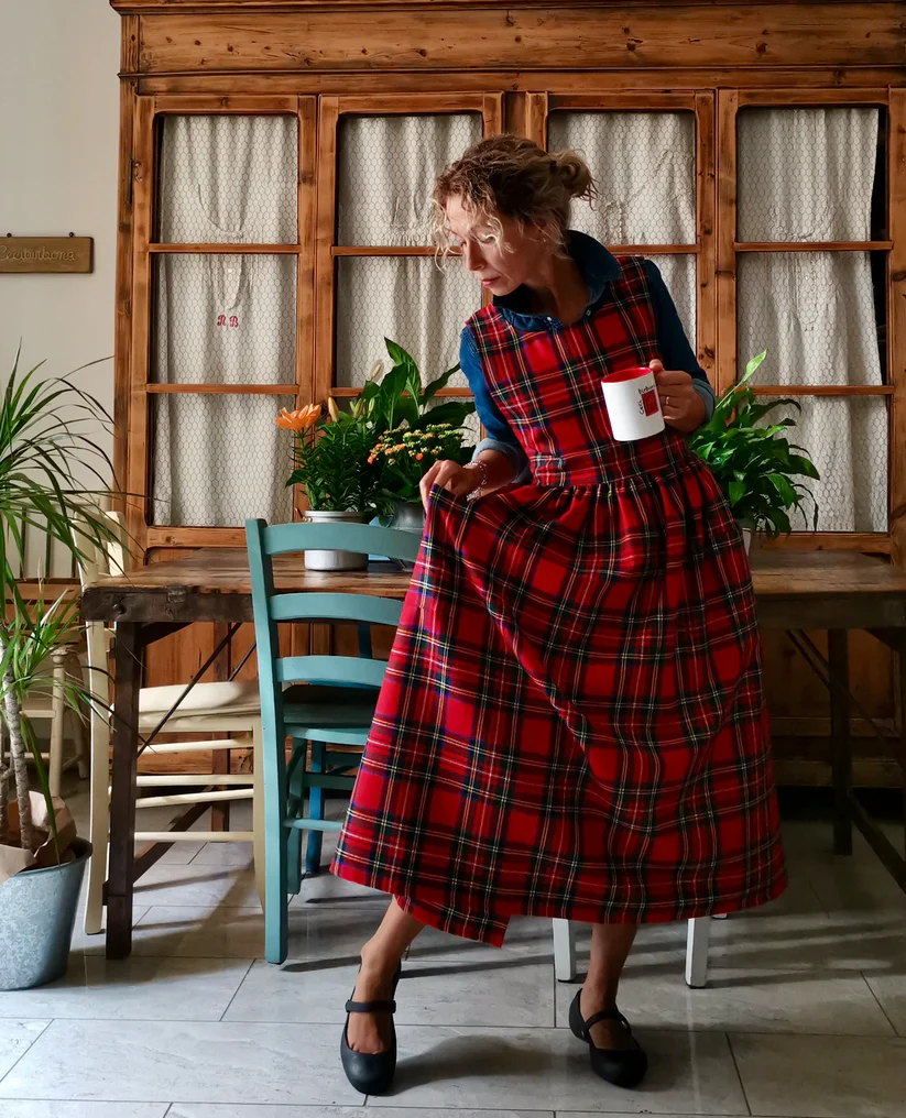 Pure red wool plaid dress