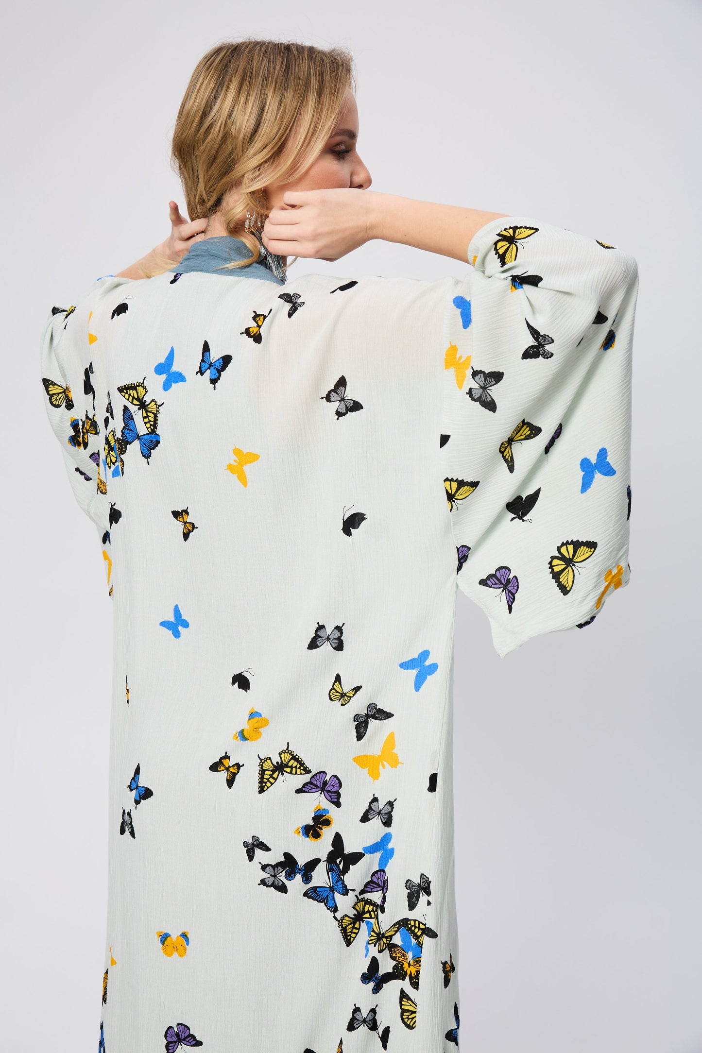 Scattered Butterfly Kimono