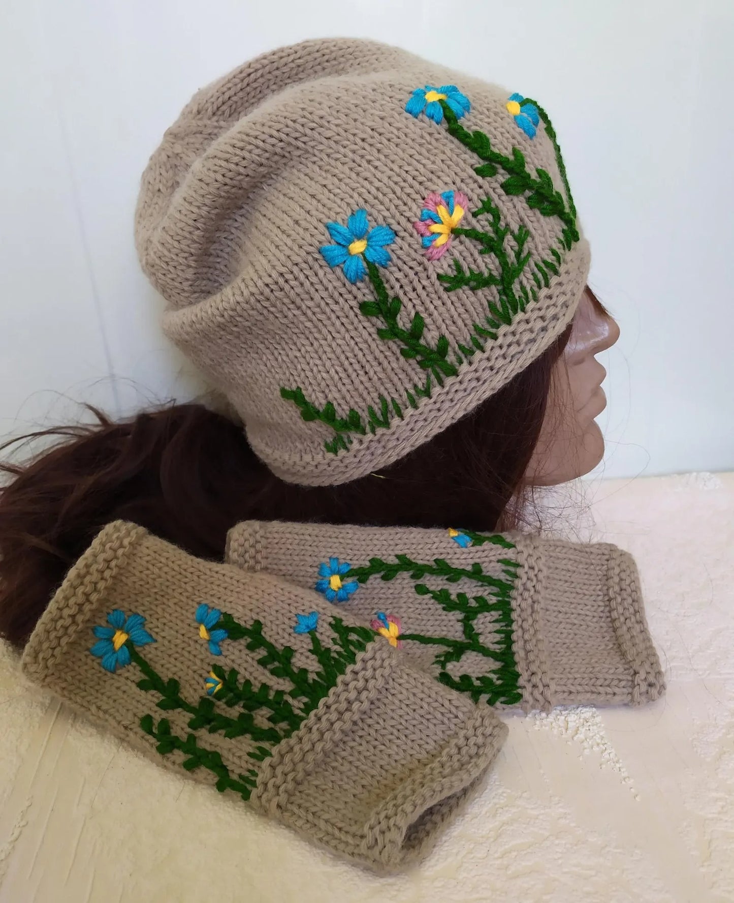 Embroidered Flower Beanie Hat + floral Fingerless Mitts Gloves Set