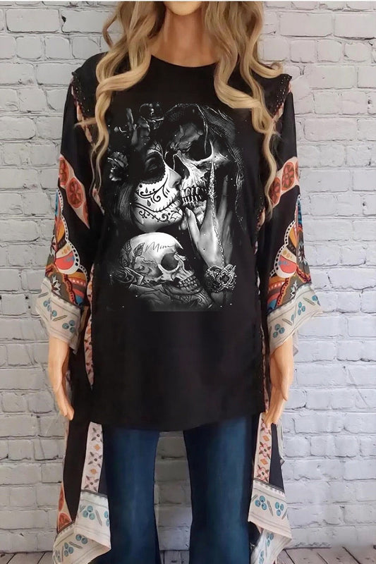 Skull print patchwork bat sleeve top