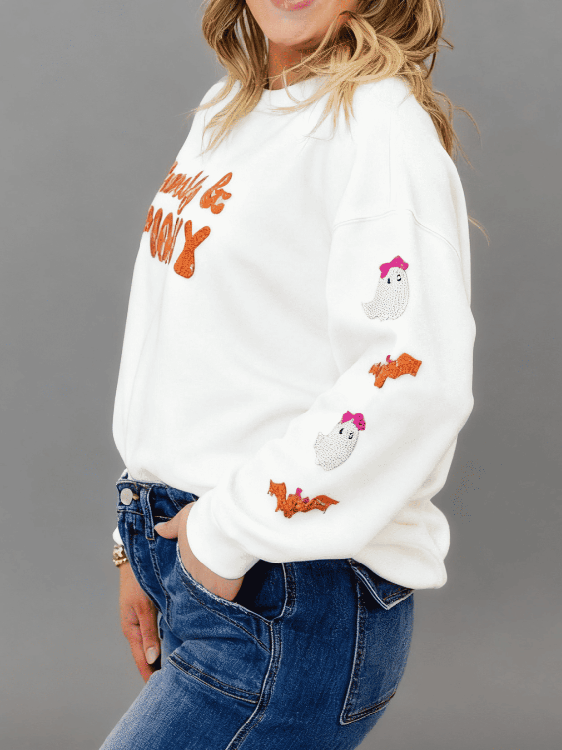 Sweatshirt with sparkling and ghost sequins