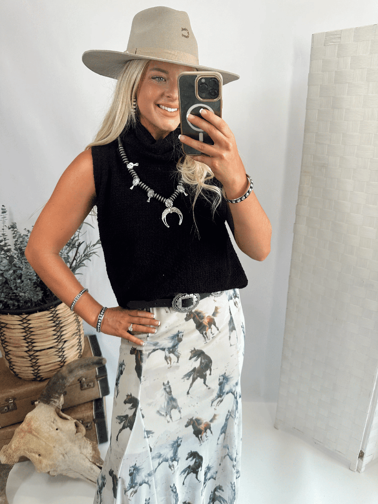 Ecru skirt