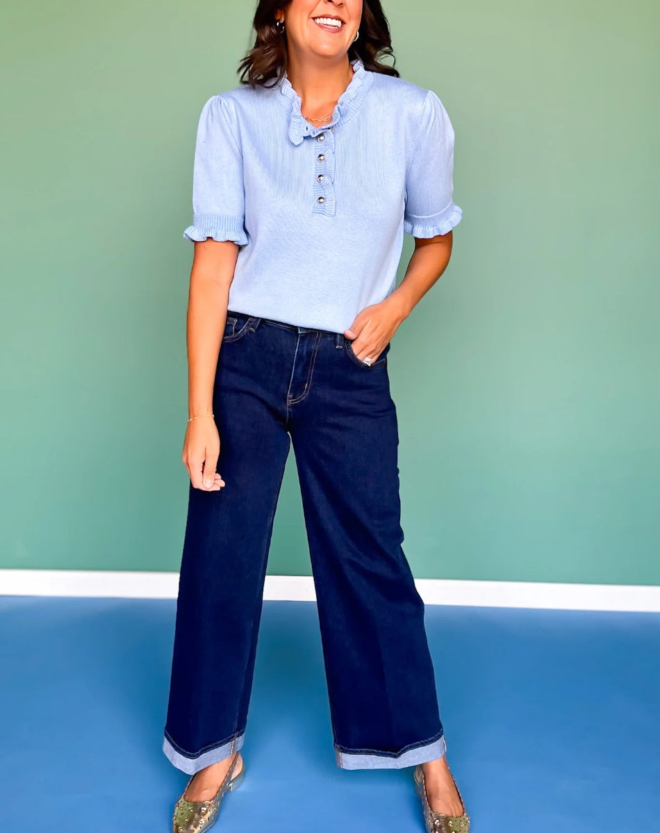 Ruffle-trimmed button-down short-sleeved sweater