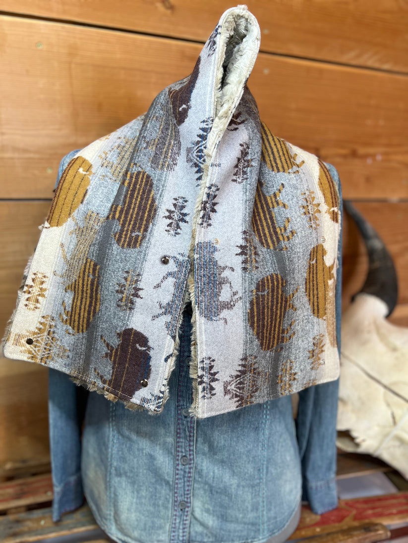 Western Cowboy Gray Print Sherpa Warm Neck Hood