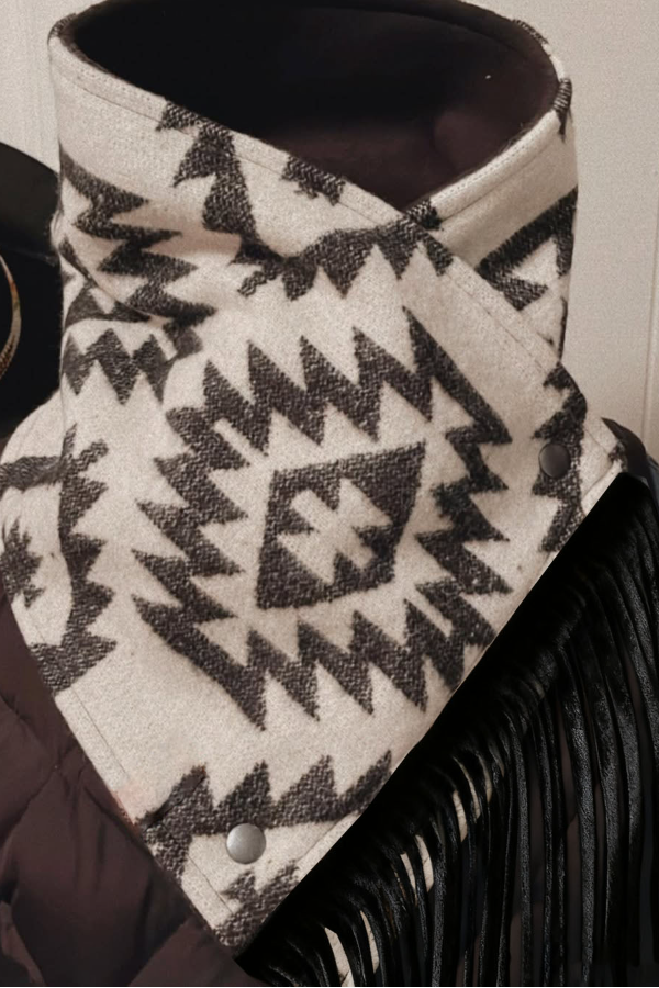 Women's Western-style Fringe Scarf - Black/White Aztec