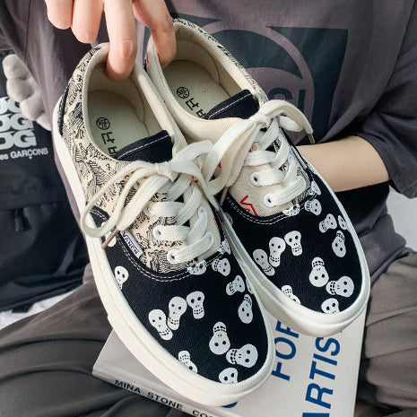 Skull canvas shoes
