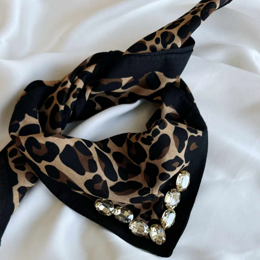 Leopard print diamond scarf