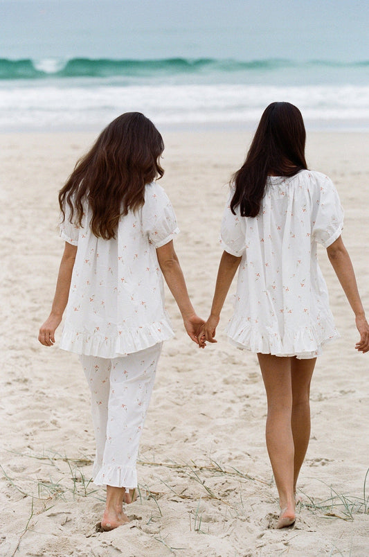 Loose-fitting ruffled short-sleeved shorts suit