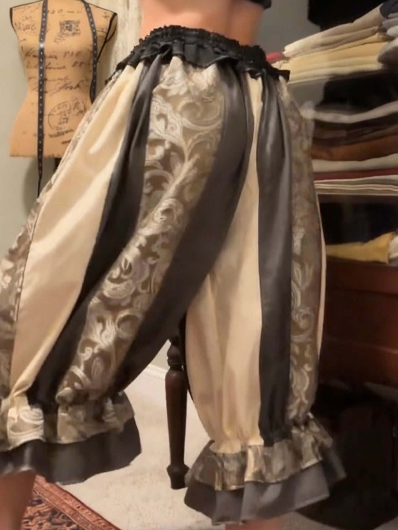 Women's striped trousers