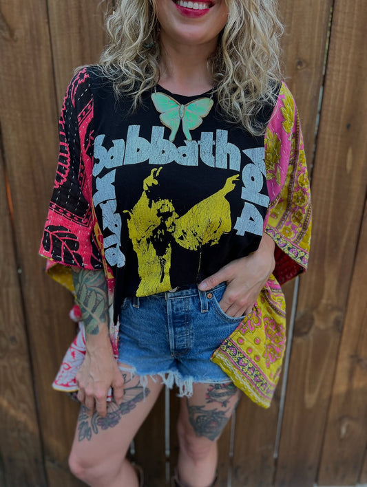 Retro Print Batwing Sleeve Top