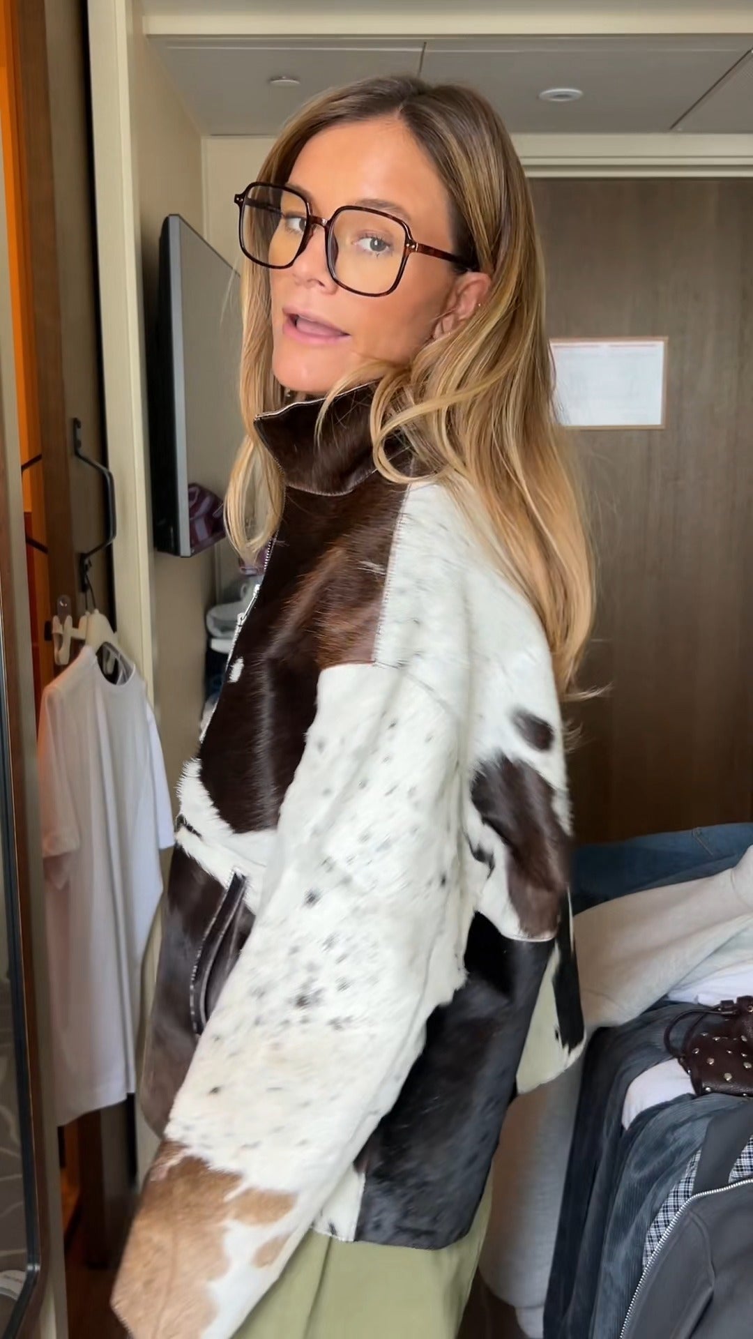 MooChic color-block leather jacket