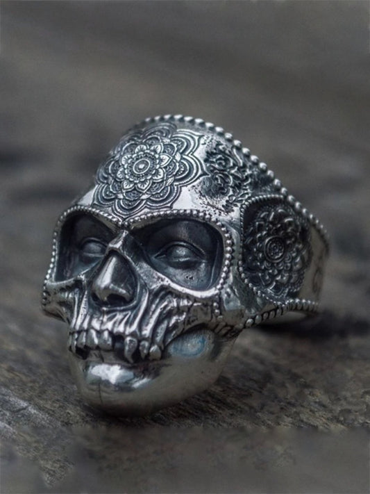 Punk skull vintage ring
