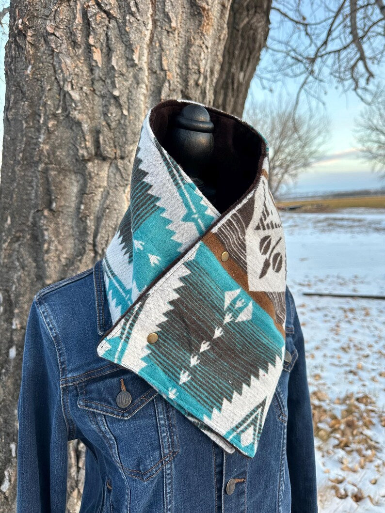 Western Cowboy Aztec Warm Neck Hood - Multicolor