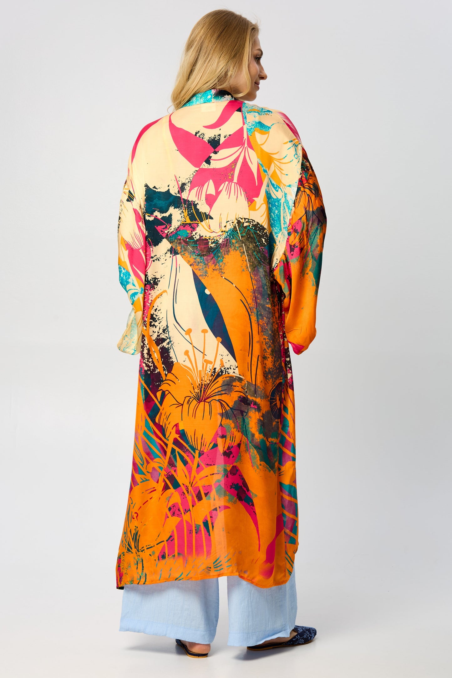 Summer Ulta Kimono Abstract