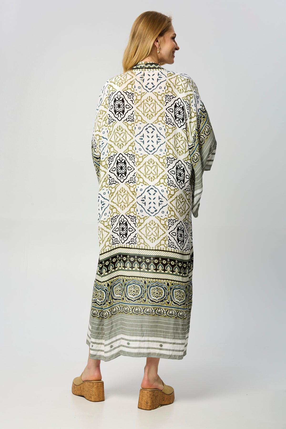 Mosaic Tile Pattern Kimono